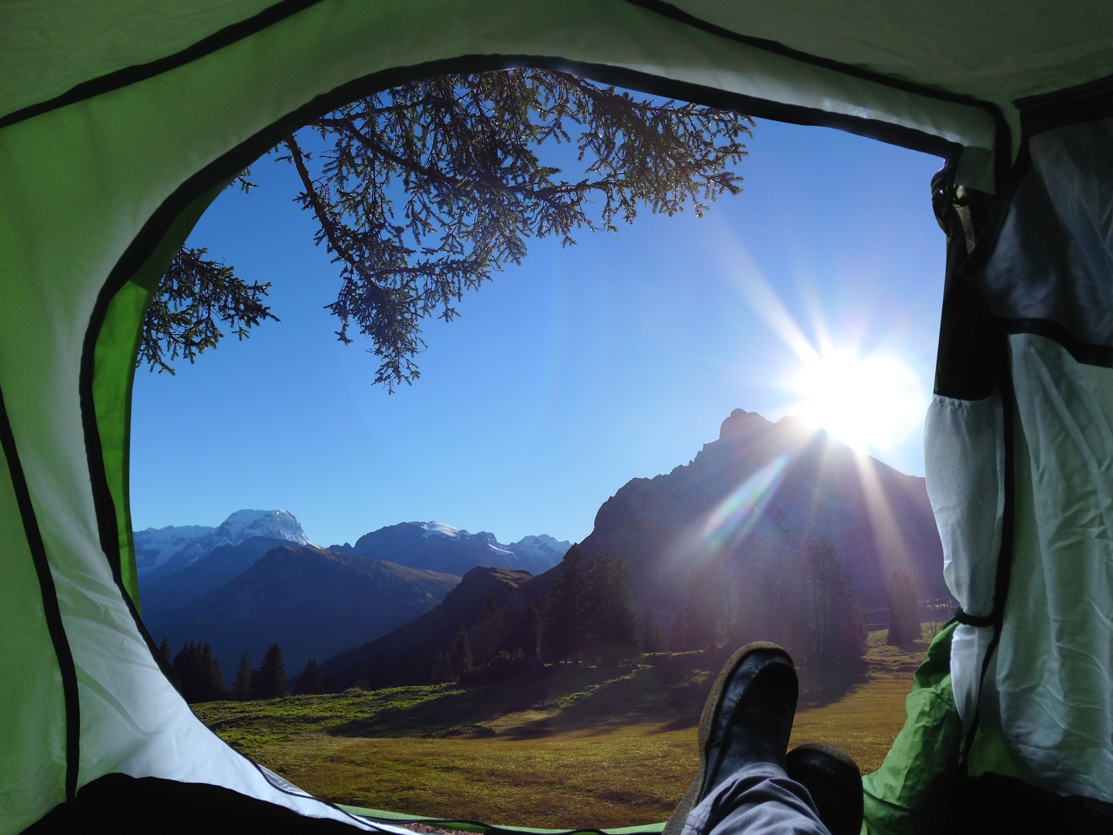 Checklist para acampar: vista da barraca