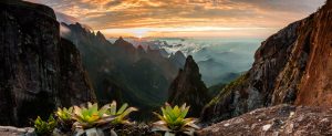 Hiking e Trekking: Travessia Petrópolis x Teresópolis - Portais de Hércules